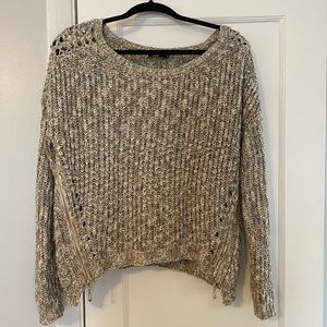 Sweater, white and grey marled